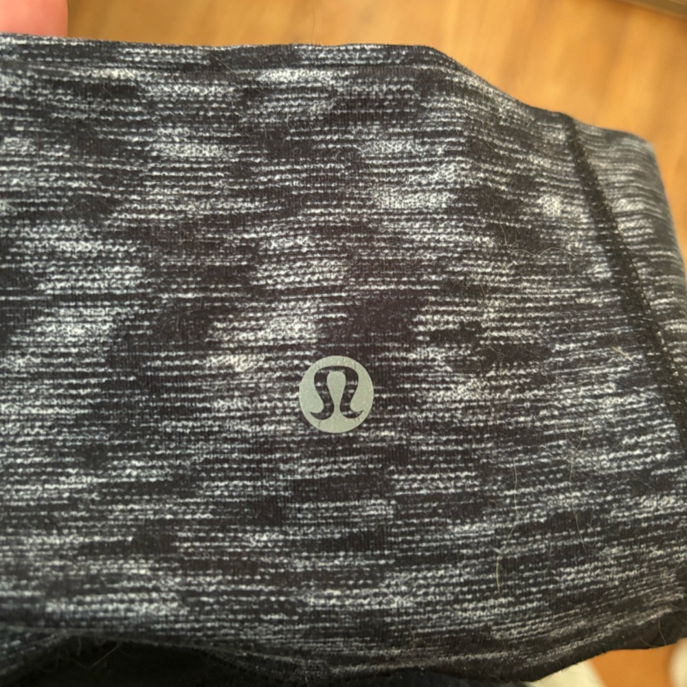 Lululemon yoga pants
